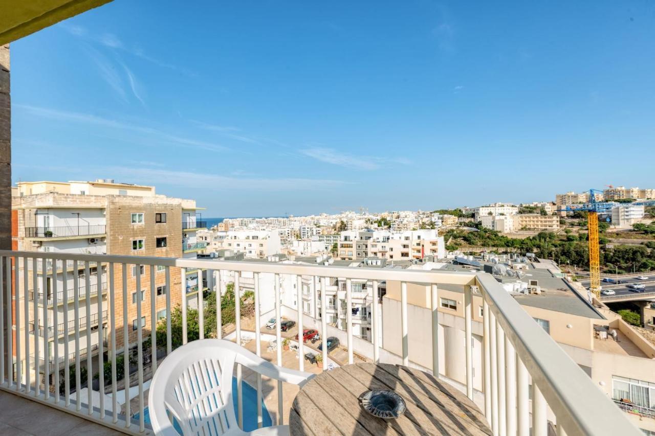 Pool Apartment Is-Swieqi Екстер'єр фото