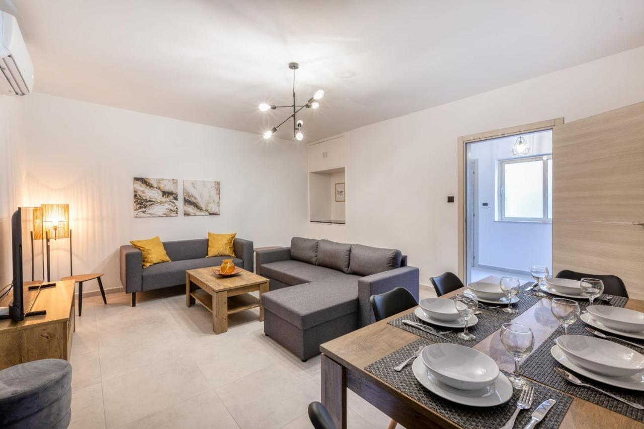Pool Apartment Is-Swieqi Екстер'єр фото